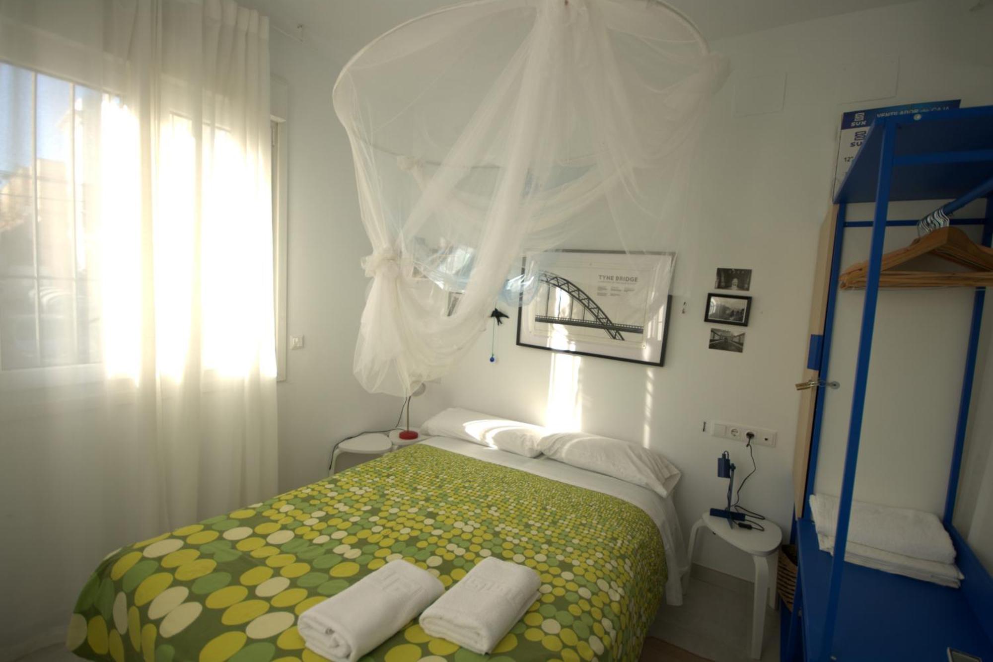 Livingtarifa La Palmera Apartamento *